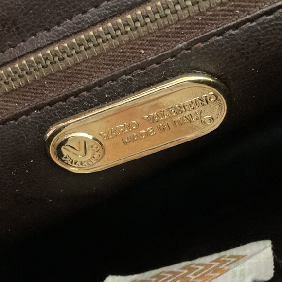 Mario Valentino CLUTCH Bag (1 callout) - Picture 2 of 10